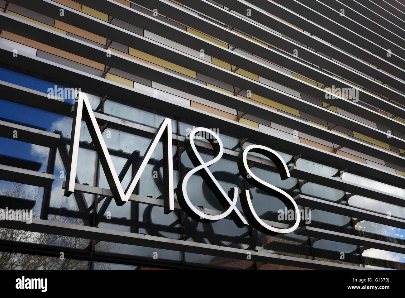 M&S storefront en Norwich, Norfolk, Inglaterra. Foto de stock