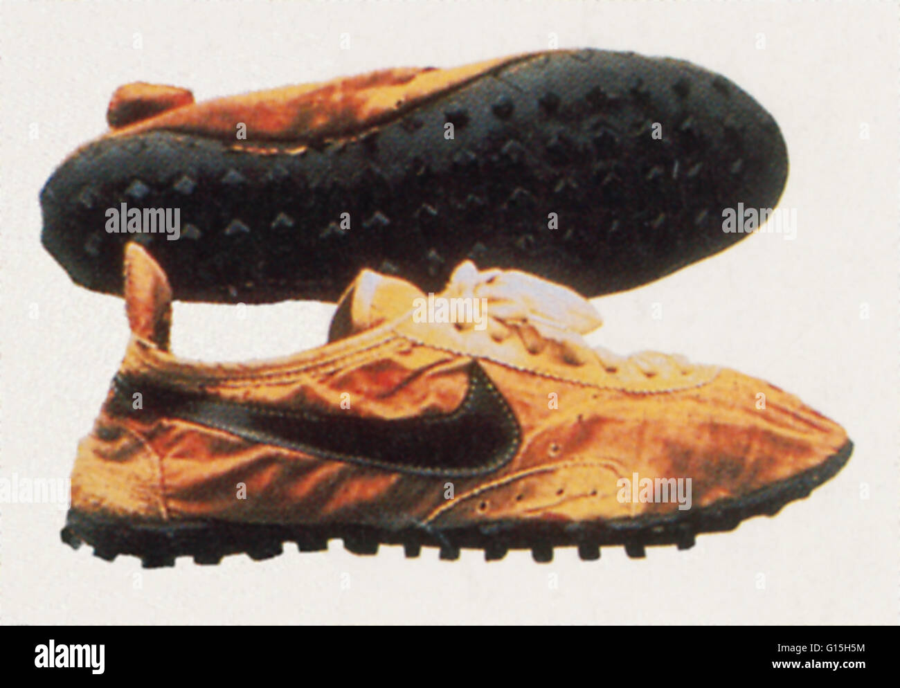 Los primeros ejemplos de calzado deportivo Nike, con Bill Bowerman 'waffle'  de diseño exclusivo Fotografía de stock - Alamy