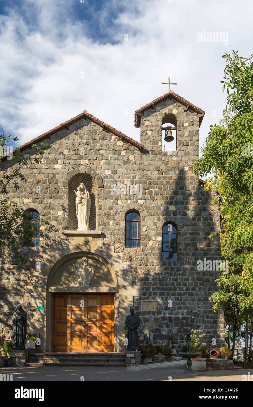El exterior de la Iglesia de Inmaculada Concepción en el cerro San