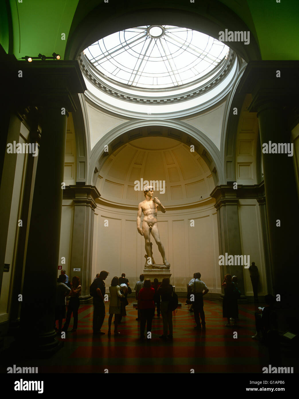 Estatua del David de Miguel Ángel en la Galeria dell Accademia, Florence, Toscana, Italia Foto de stock