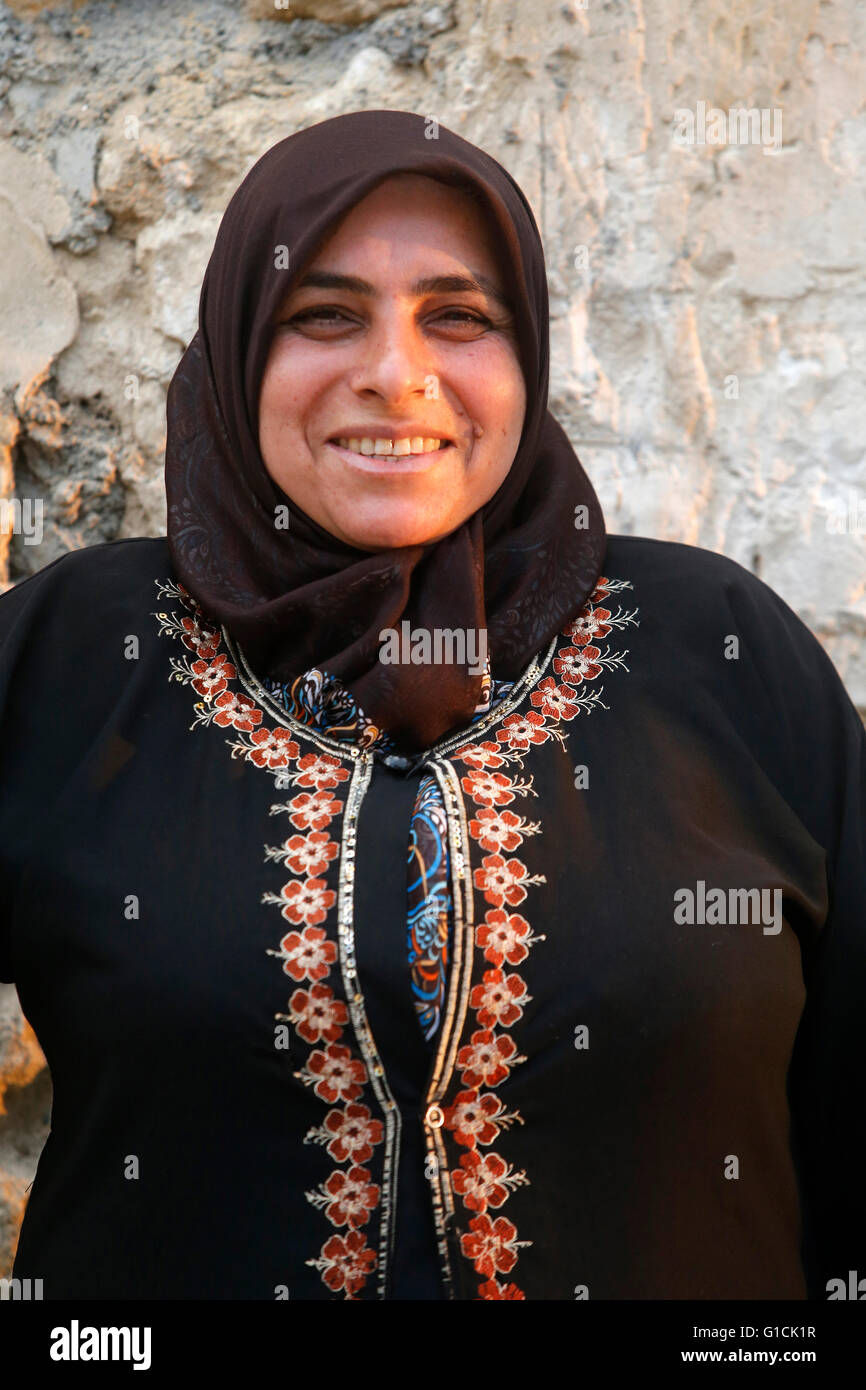 Mujer Chipre Fotografías E Imágenes De Alta Resolución Alamy