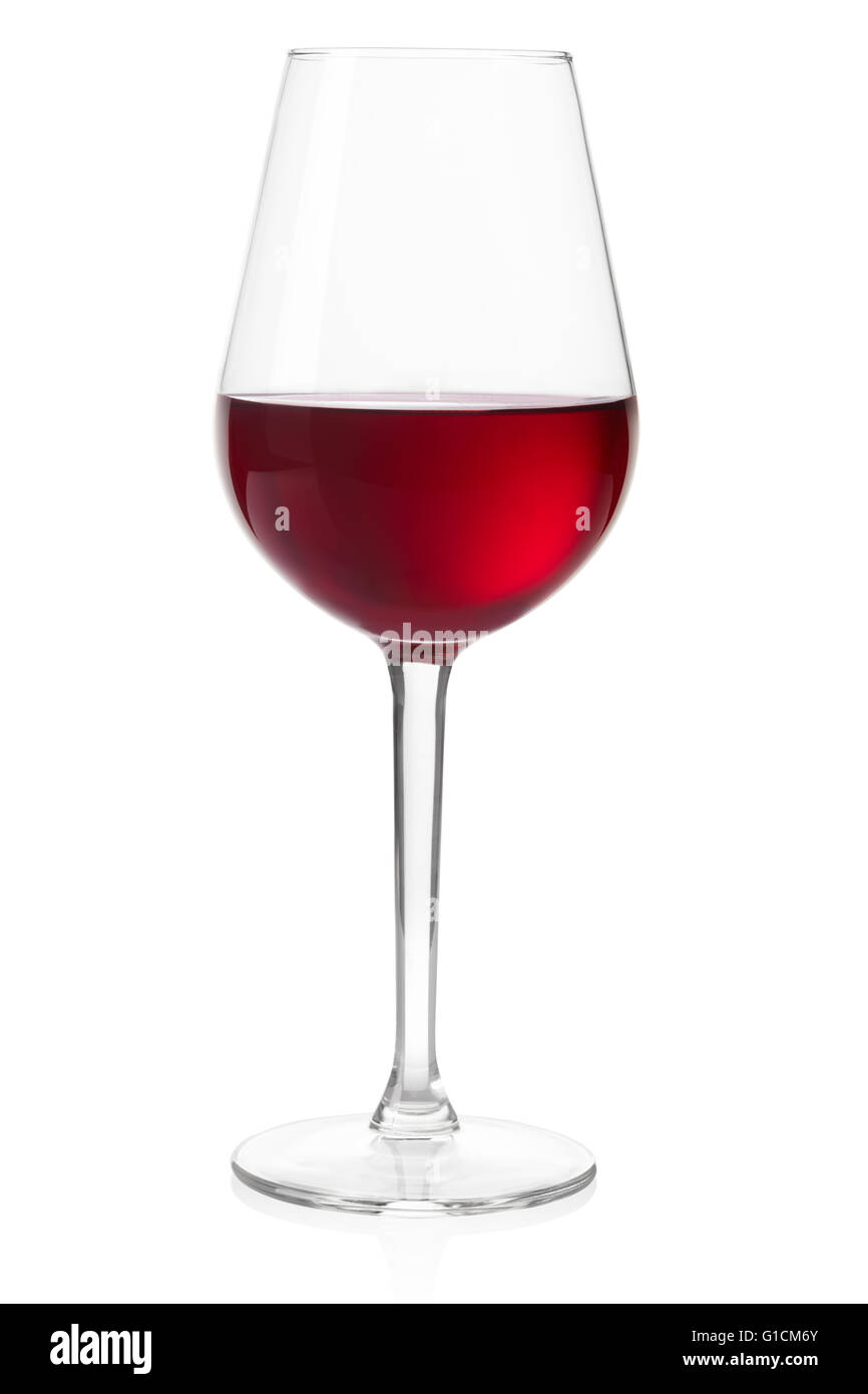 Copa de vino rojo sobre blanco, trazado de recorte Foto de stock