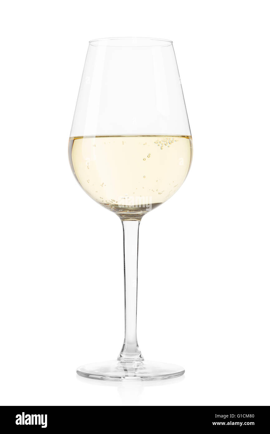 Copa de vino espumoso blanco sobre blanco, trazado de recorte Foto de stock