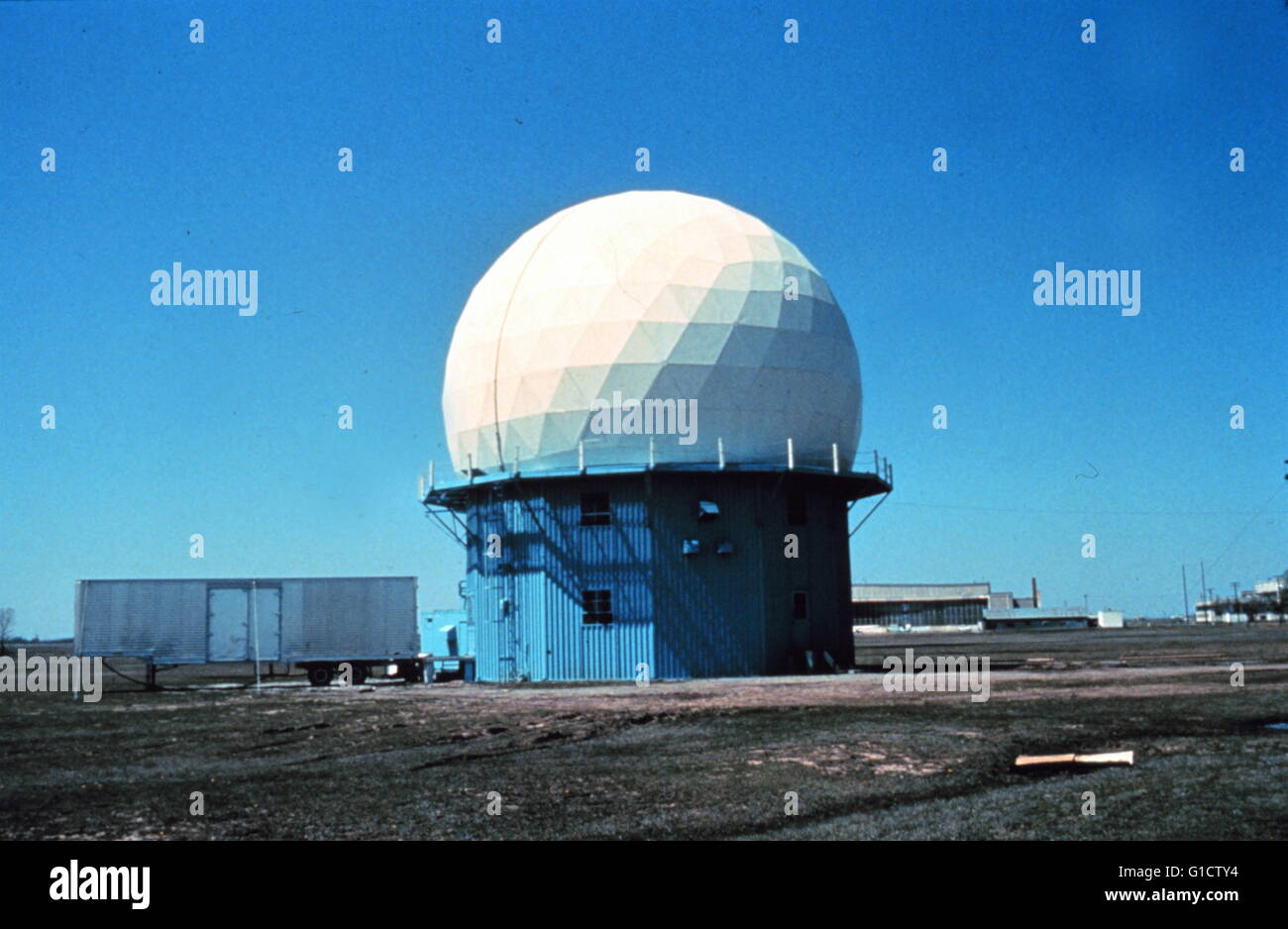 Radar meteorológico doppler Fotos e Imágenes de stock Alamy