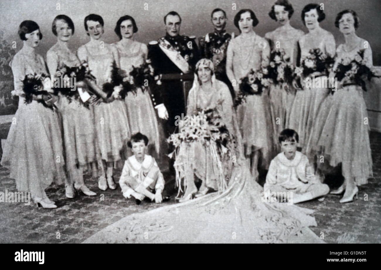 Fotografía tomada durante las bodas del Rey Olav V (1903-1991) y la Princesa Märtha de Suecia (1901-1954). Prince Albert Frederick Arthur George (1895-1952) actuó como el mejor hombre. Fecha Siglo XX Foto de stock