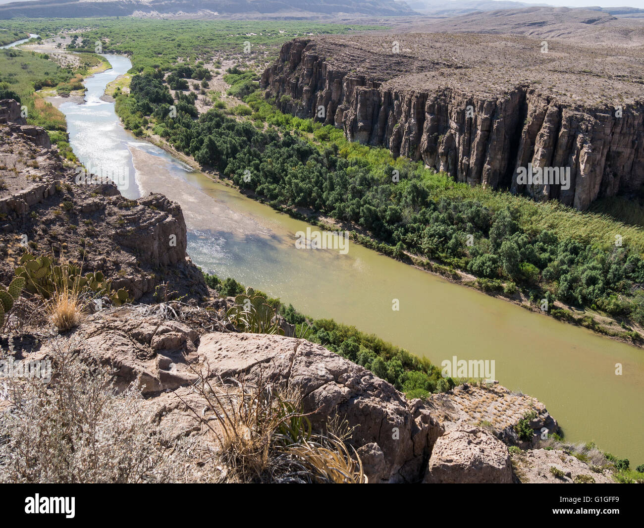 Río Grande desde el Hot Springs Canyon Rim Trail, el Parque Nacional de Big Bend, Texas. Foto de stock