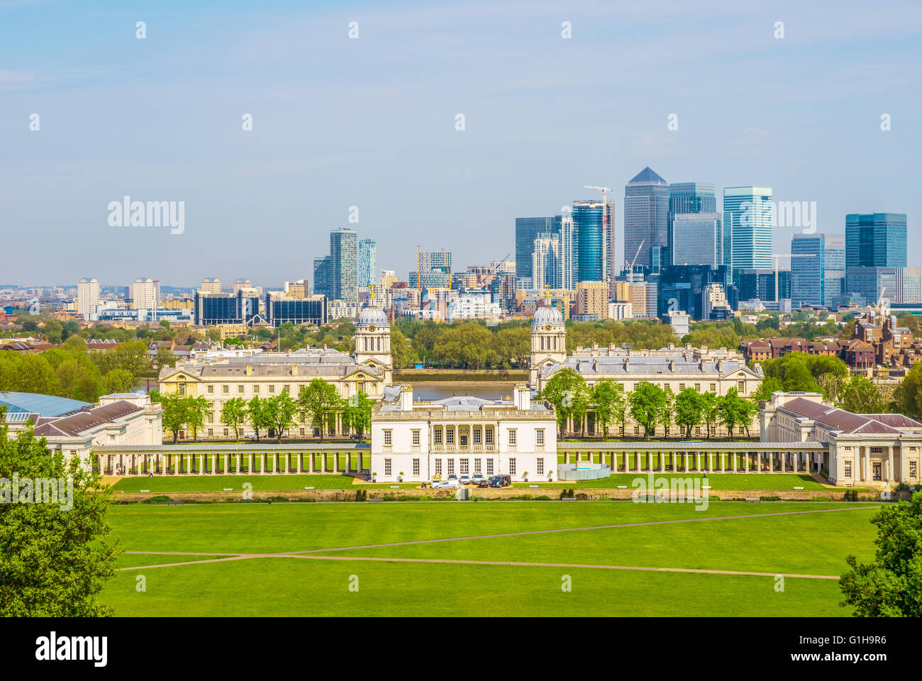 Paisaje urbano vista desde la colina de Greenwich de Londres, Inglaterra, Reino Unido. Foto de stock