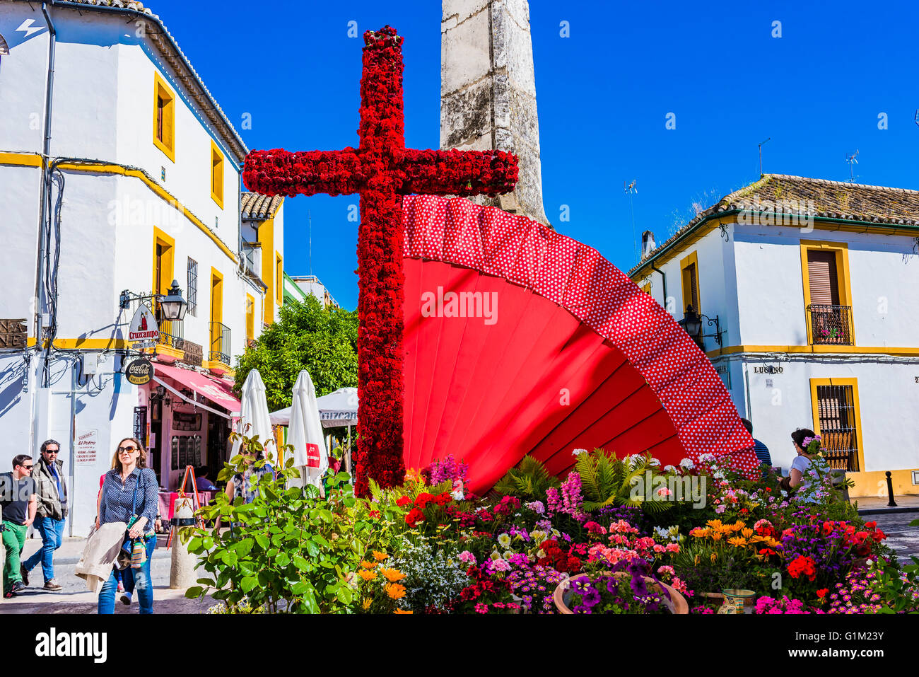 cruces de mayo´ córdoba fotografías e imágenes de alta resolución - Alamy