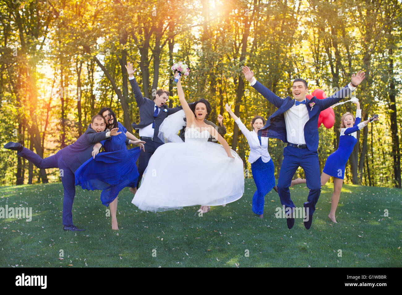 Los Invitados A La Boda Divertidas Fotografia De Stock Alamy
