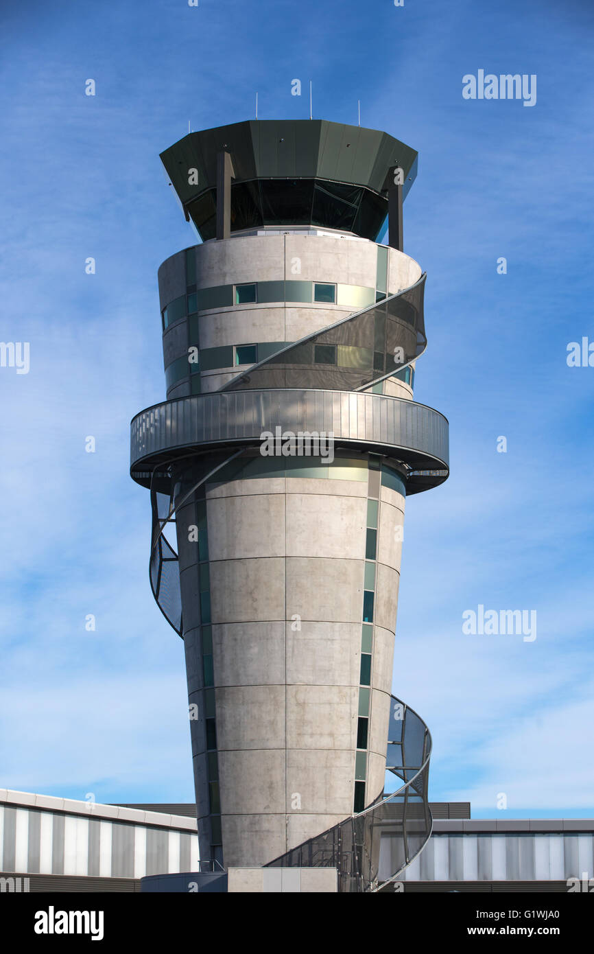 Torre de Control del Aeropuerto Internacional de Christchurch, Nueva Zelanda, el sábado, 14 de mayo de 2016. Foto de stock