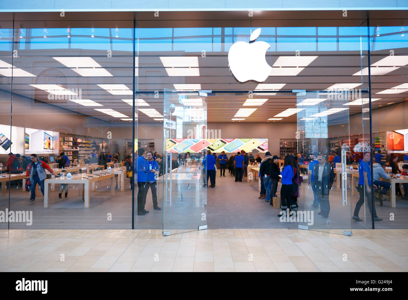 Centro Comercial Yorkdale Fotos e Imágenes de stock Alamy