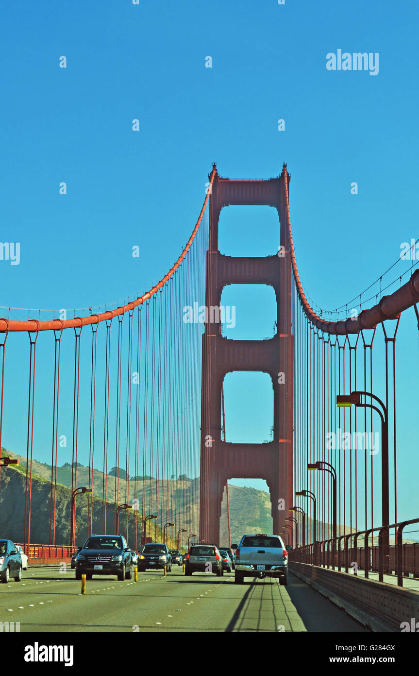 California, Estados Unidos de América, EE.UU.: Vista del Puente Golden Gate Bridge, inaugurado en 1936, el símbolo de la ciudad de San Francisco en el mundo Foto de stock