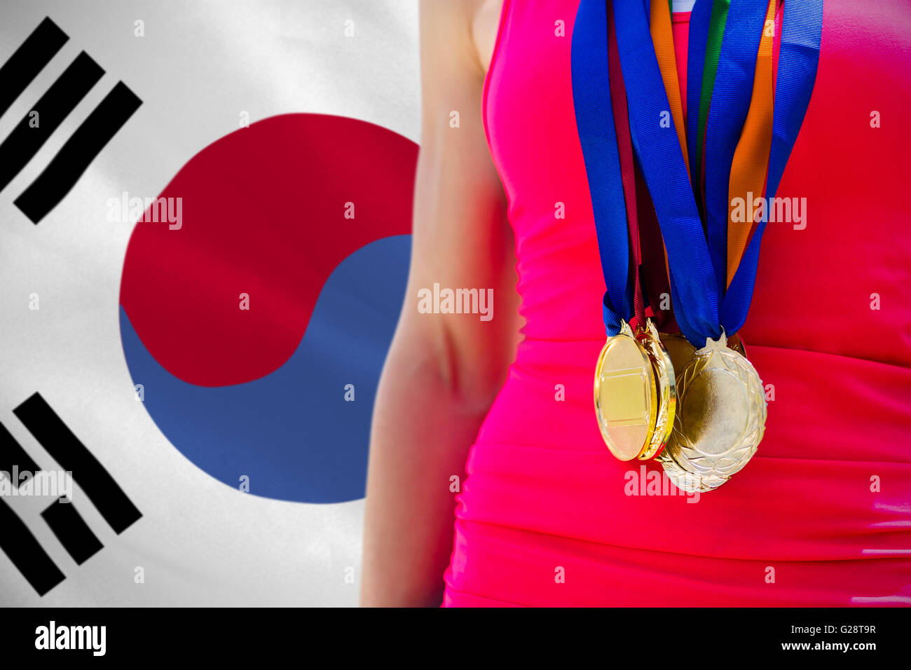 Imagen compuesta de retrato de sportswoman pecho con medallas Foto de stock