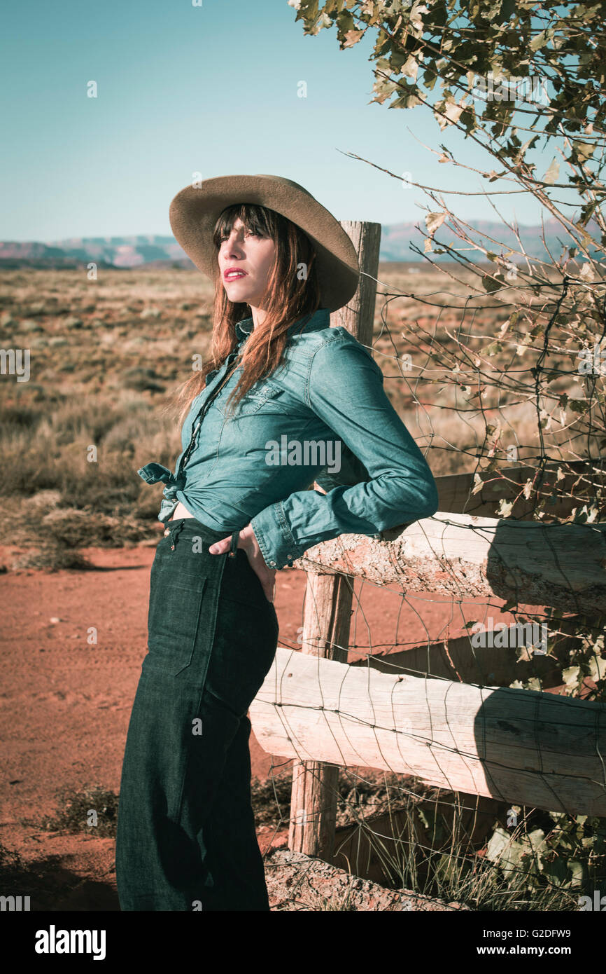 Cowboy mujer hot sale