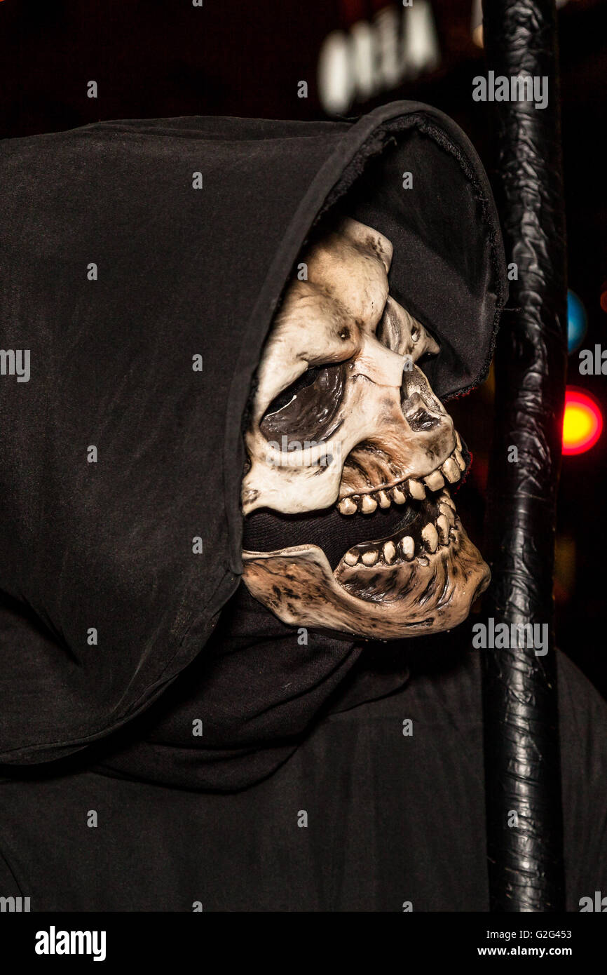 Fotos De La Muerte Con Guadaña La muerte con la guadaña Fotografía de stock - Alamy