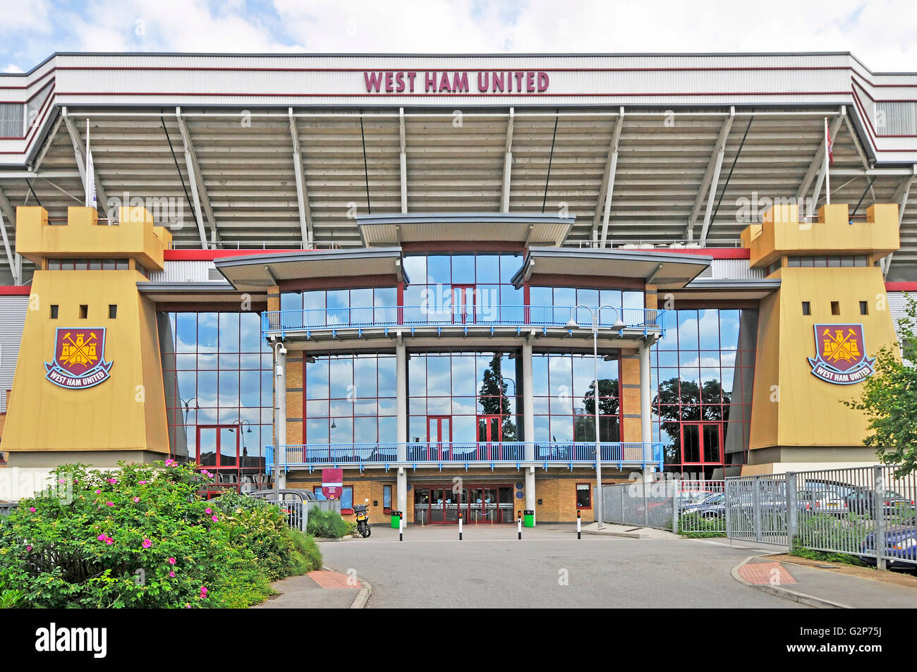 El West Ham United Football Stadium entrada principal de Upton Park