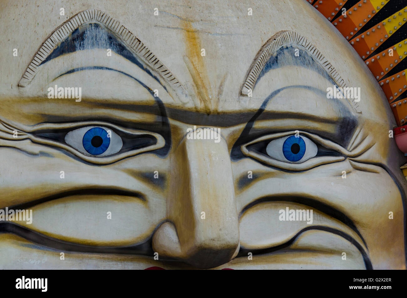 La cara de miedo gigante en la entrada de Luna Park, Melbourne, Victoria, Australia Foto de stock