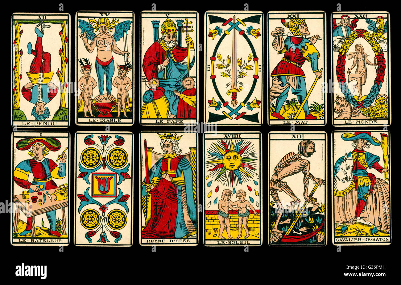Una selección de cartas del tarot de Marsella pack. (2 de 2 de stock - Alamy