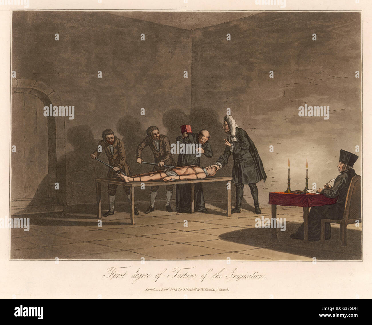 Inquisicion tortura fotografías e imágenes de alta resolución - Alamy