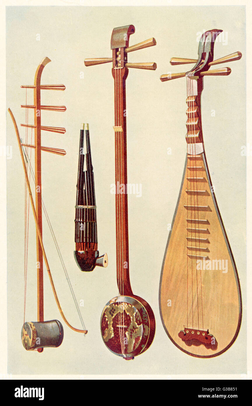 HU-chin y su arco ; el Sheng, un tubo pequeño instrumento de tres cuerdas  el SAN-hsien el P'I-P'a, o globo guitarra popular con juglares y  balada-cantantes. Fecha: De principios de siglo XX