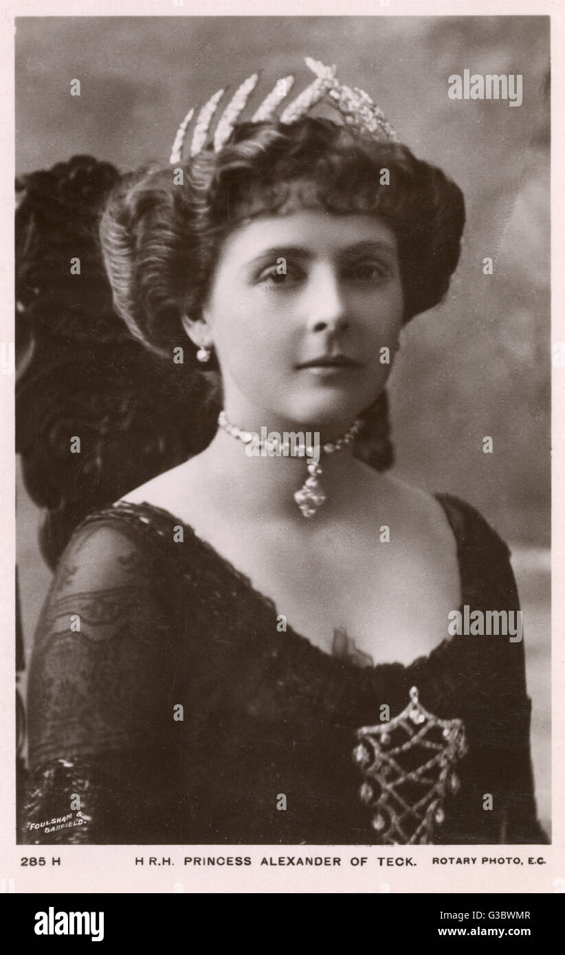 Princesa Alicia de Albany, Condesa de Athlone, Princesa de Sajonia-coburgo y Gotha, nieta de la Reina Victoria, esposa del Príncipe Alexander de Teck (1883-1981). Fecha: circa 1905 Foto de stock