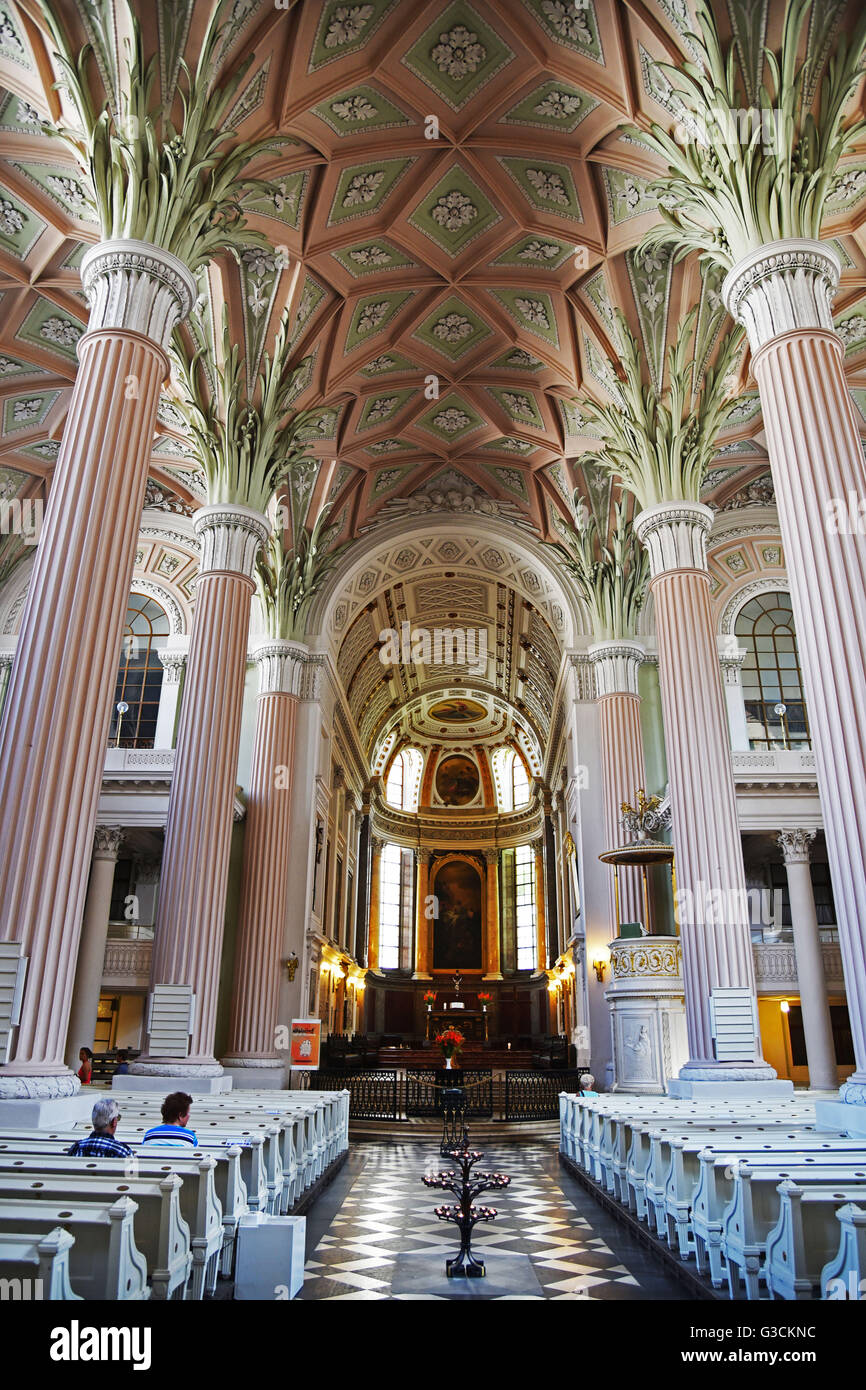 Alemania, en el Estado federado de Sajonia, Leipzig, la iglesia de San Nikolai, Nikolaikirche, vista interior Foto de stock