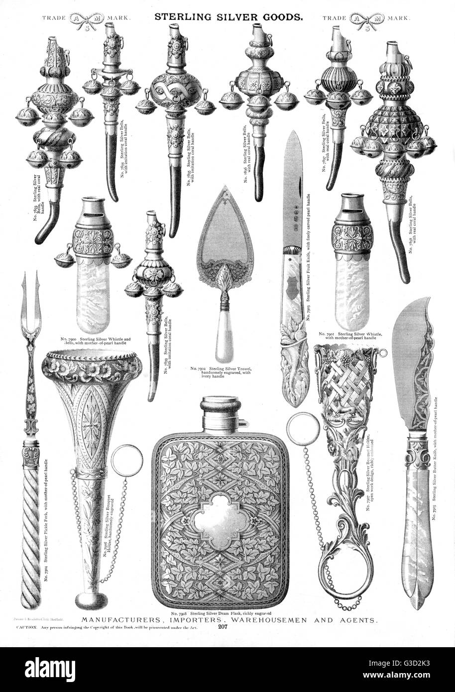 Sterling Silver mercancías, placa 207, mostrando las campanas, una llana, ramo titulares, silbatos, un frasco de DRAM, cubertería y otros artículos. Fecha: circa 1880 Foto de stock