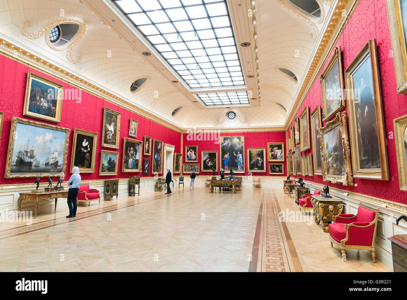 The Great Gallery in the Wallace Collection Art gallery, Londres, Reino Unido Foto de stock