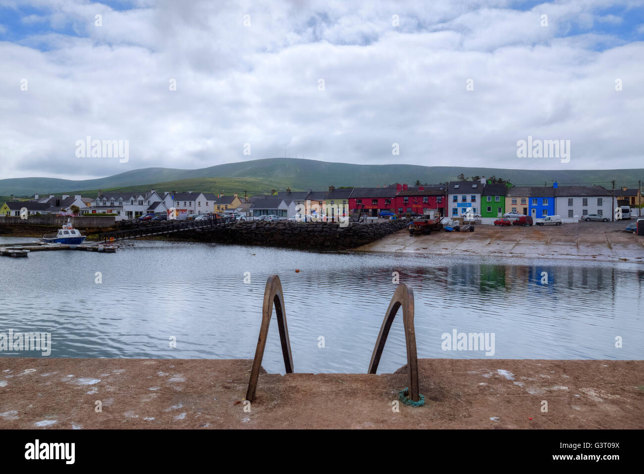 Portmagee, Península Iveragh, en el condado de Kerry, Irlanda Foto de stock