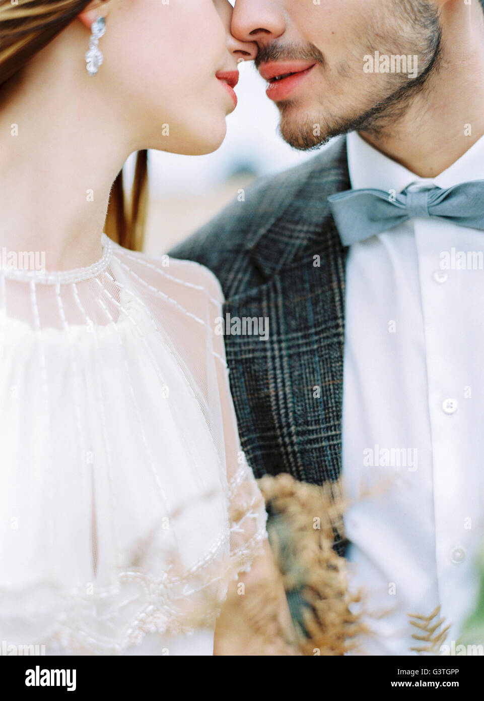 ducha novias de internet sentado en la cara ducha novias de internet sentado en la cara