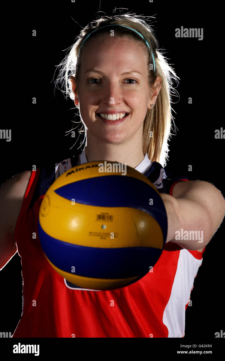 Olimpiadas - Rachel Laybourne Volleyball Feature - English Institute of  Sport. Rachel Laybourne, jugador de voleibol de Gran Bretaña, durante una  foto-álbum en el Instituto Inglés del Deporte en Sheffield Fotografía de