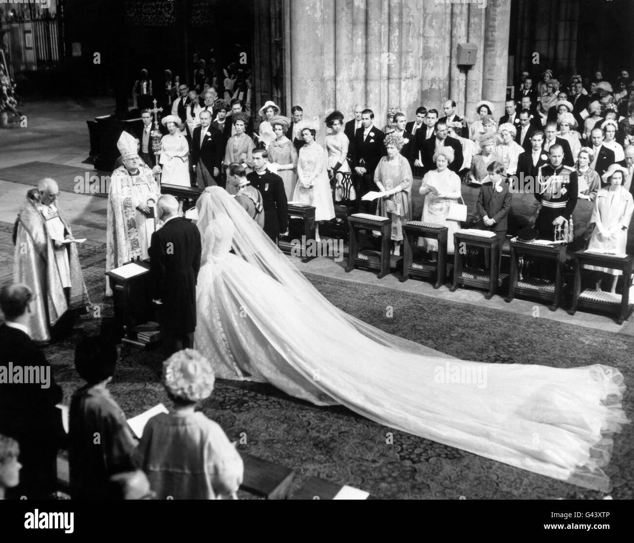 La realeza - El Duque de Kent y Katharine Worsley York Minster - Bodas Foto de stock