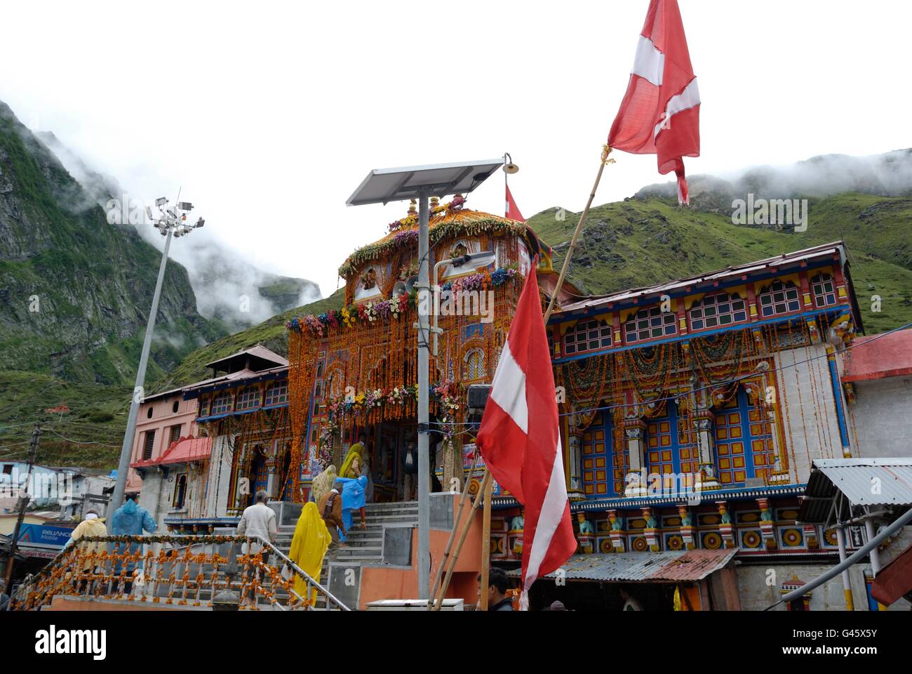 Badrinath, uno de los santos el centro de peregrinación para los hindúes, Uttarakhand, India Foto de stock