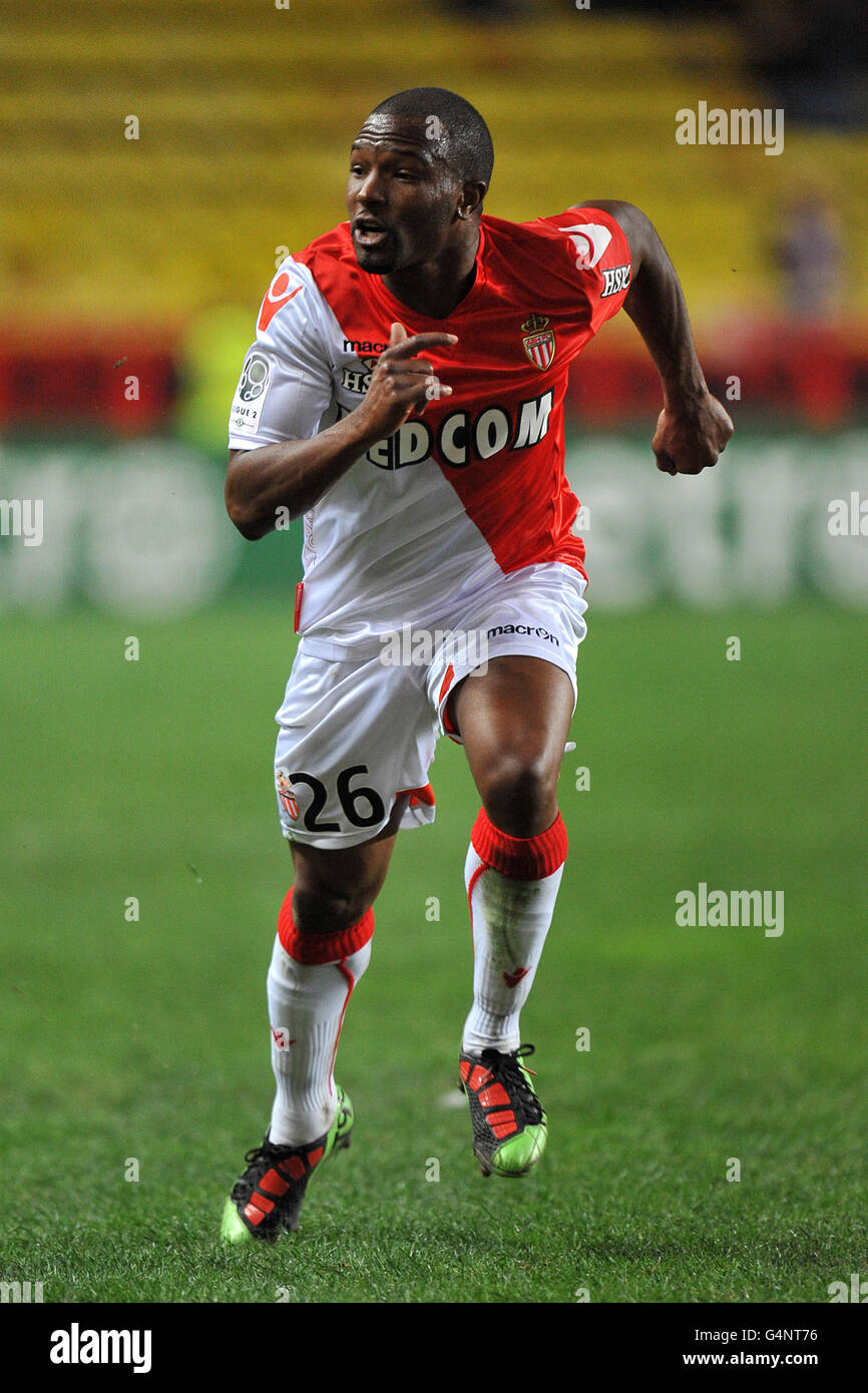 Fútbol - Liga Francesa 2 - AS Monaco v Tours - Stade Louis II. Eric COMO Mónaco Fotografía de stock - Alamy