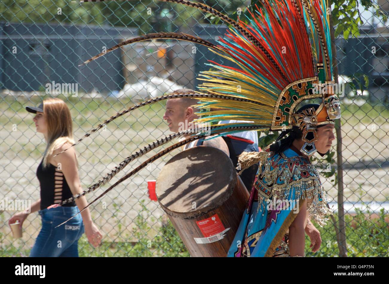 Coney Island, Nueva York, Estados Unidos. 18 de junio de 2016. mermaid parade Coney Island 2016 brooklyn Simon Leigh, Nueva York, EE.UU. Crédito: Simon leigh/Alamy Live News Foto de stock