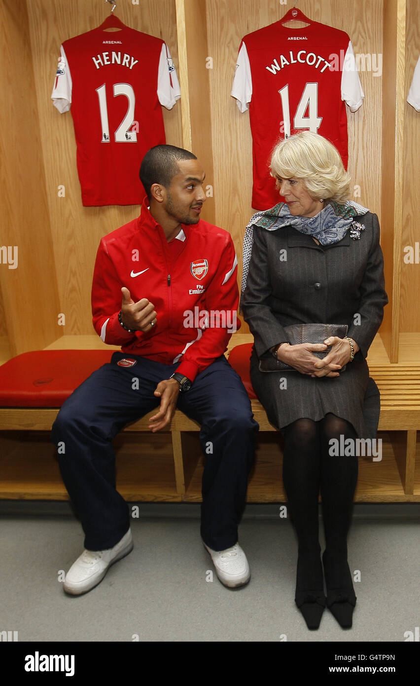 vestuario del estadio emiratos