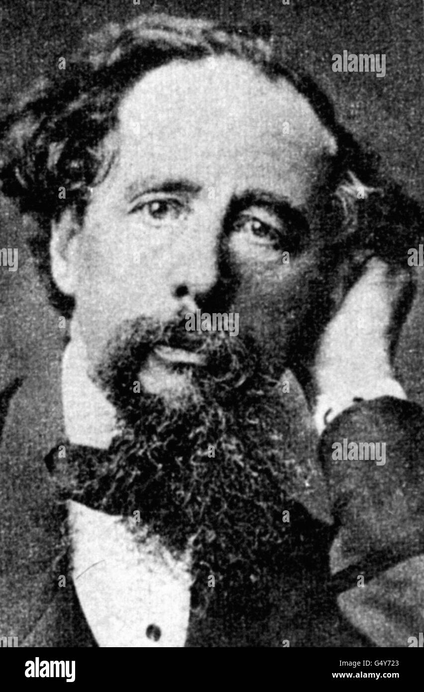 Cuadro de archivo sin fecha del autor Charles Dickens, cuyos libros son considerados por muchos como uno de los mejores trabajos de literatura producidos en el siglo XIX. Foto de stock