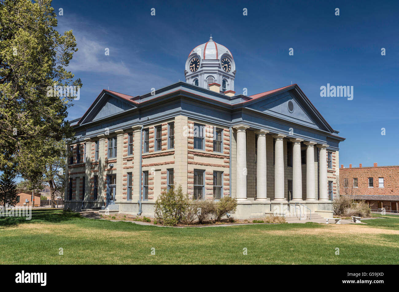 Jeff Davis County Courthouse, 1910, clásica, de estilo renacimiento, en Fort Davis, Texas, EE.UU. Foto de stock
