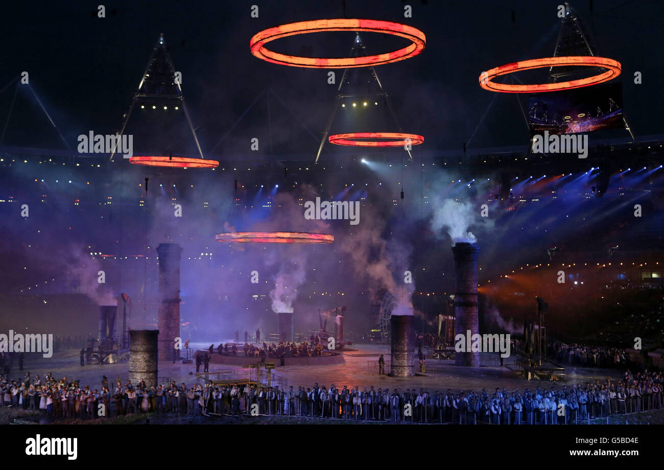 Cinco aros olimpicos fotografías e de alta resolución - Alamy