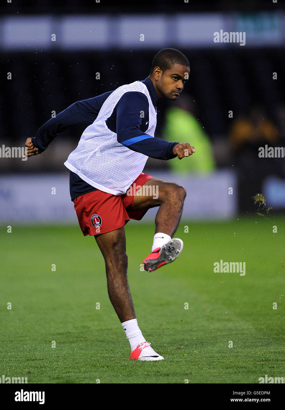 Fútbol - Campeonato de la Liga de Fútbol NPOWER - Condado de Derby contra Charlton Athletic - Pride Park. Bradley Pritchard, Charlton Athletic Foto de stock