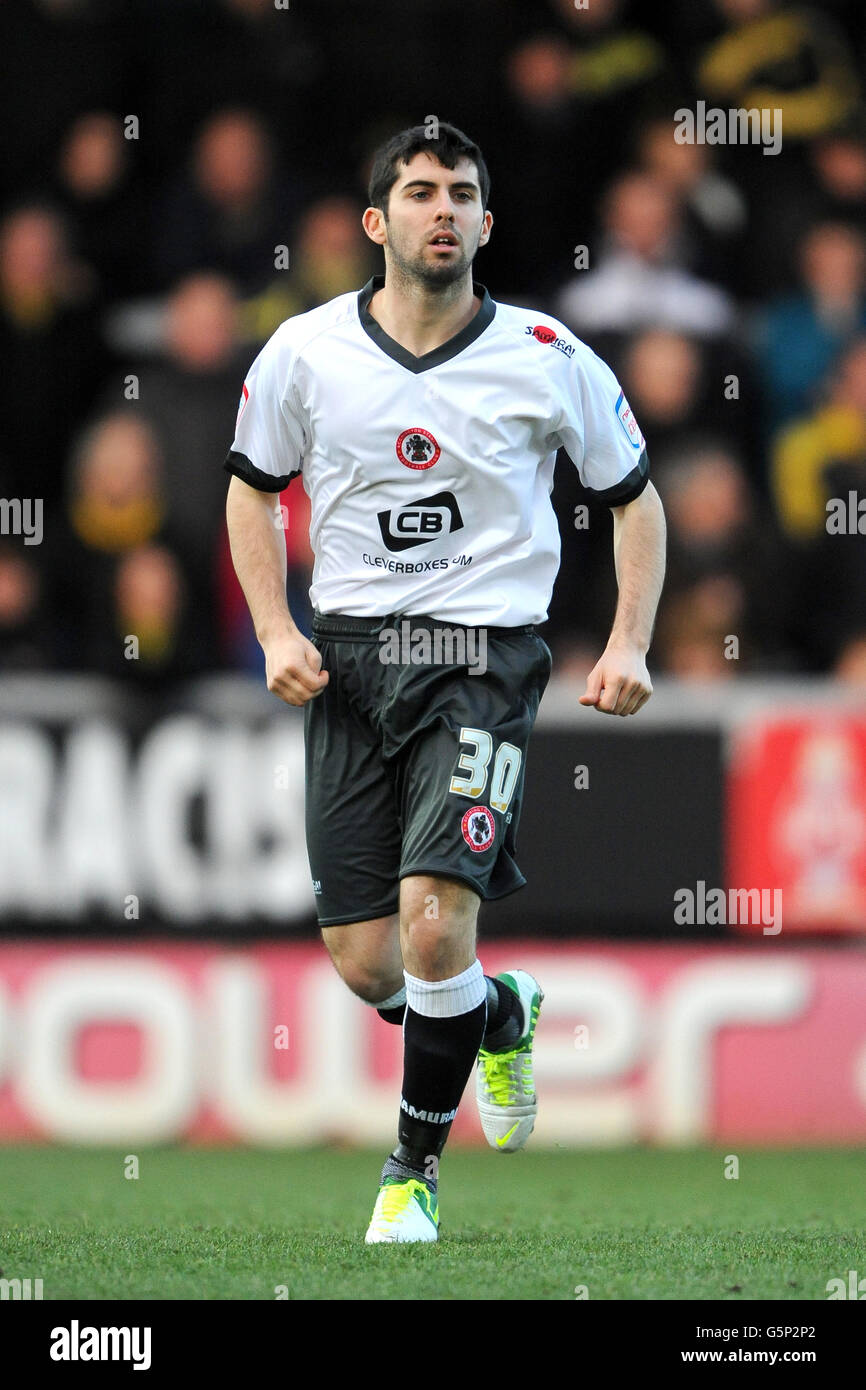 Fútbol - Liga de Fútbol npower dos - Burton Albion v Accrington Stanley -  Pirelli Stadium Fotografía de stock - Alamy