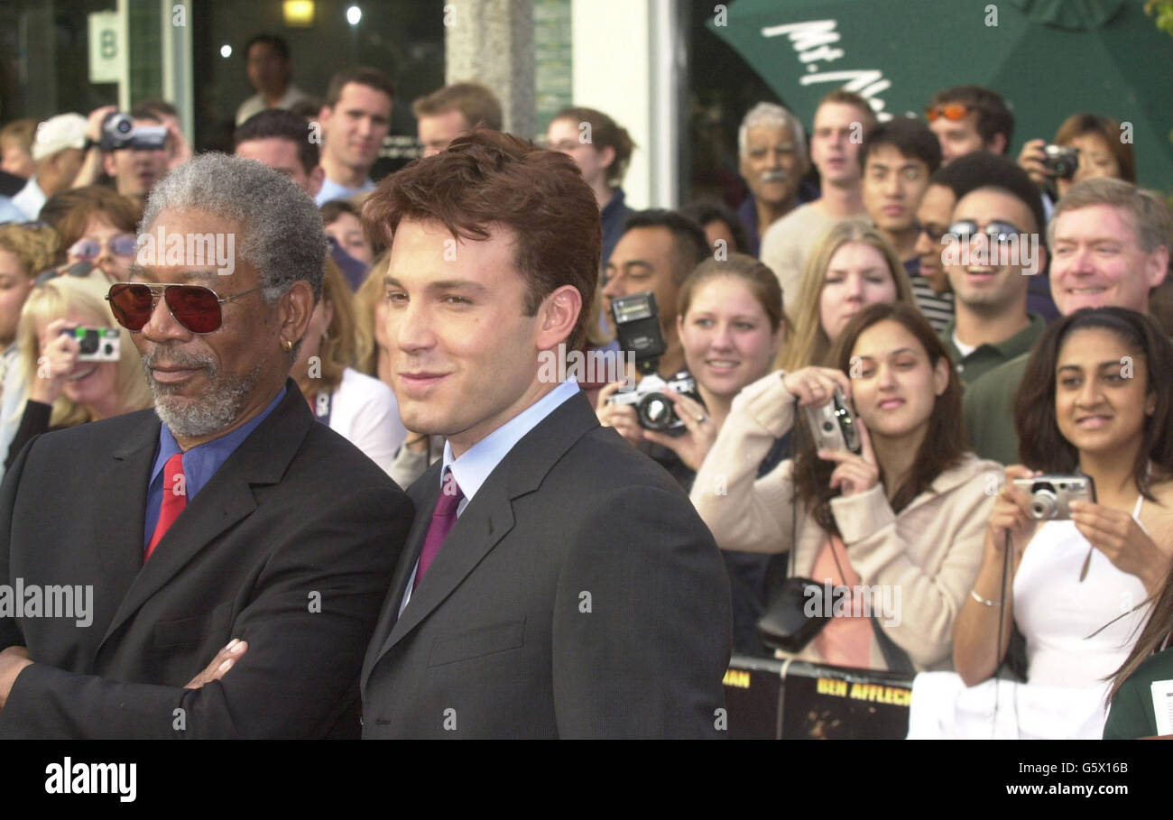 Freeman y Ben Affleck llegan al estreno de la suma de todos los miedos en los Ángeles