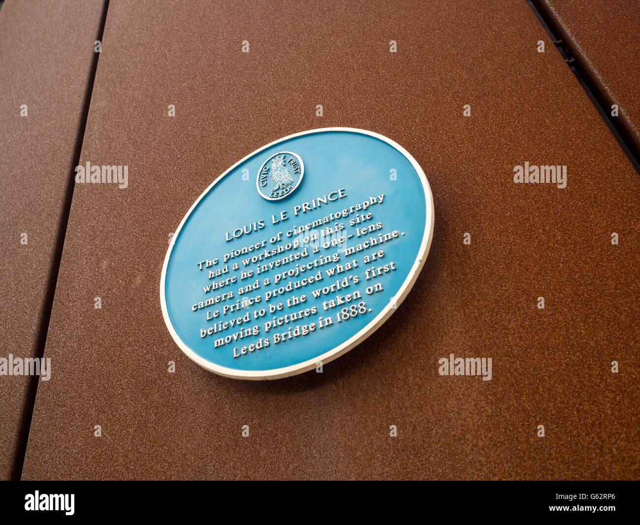 Louis Le Prince placa en Broadcasting House edificio Torre, Leeds, Reino Unido. Foto de stock