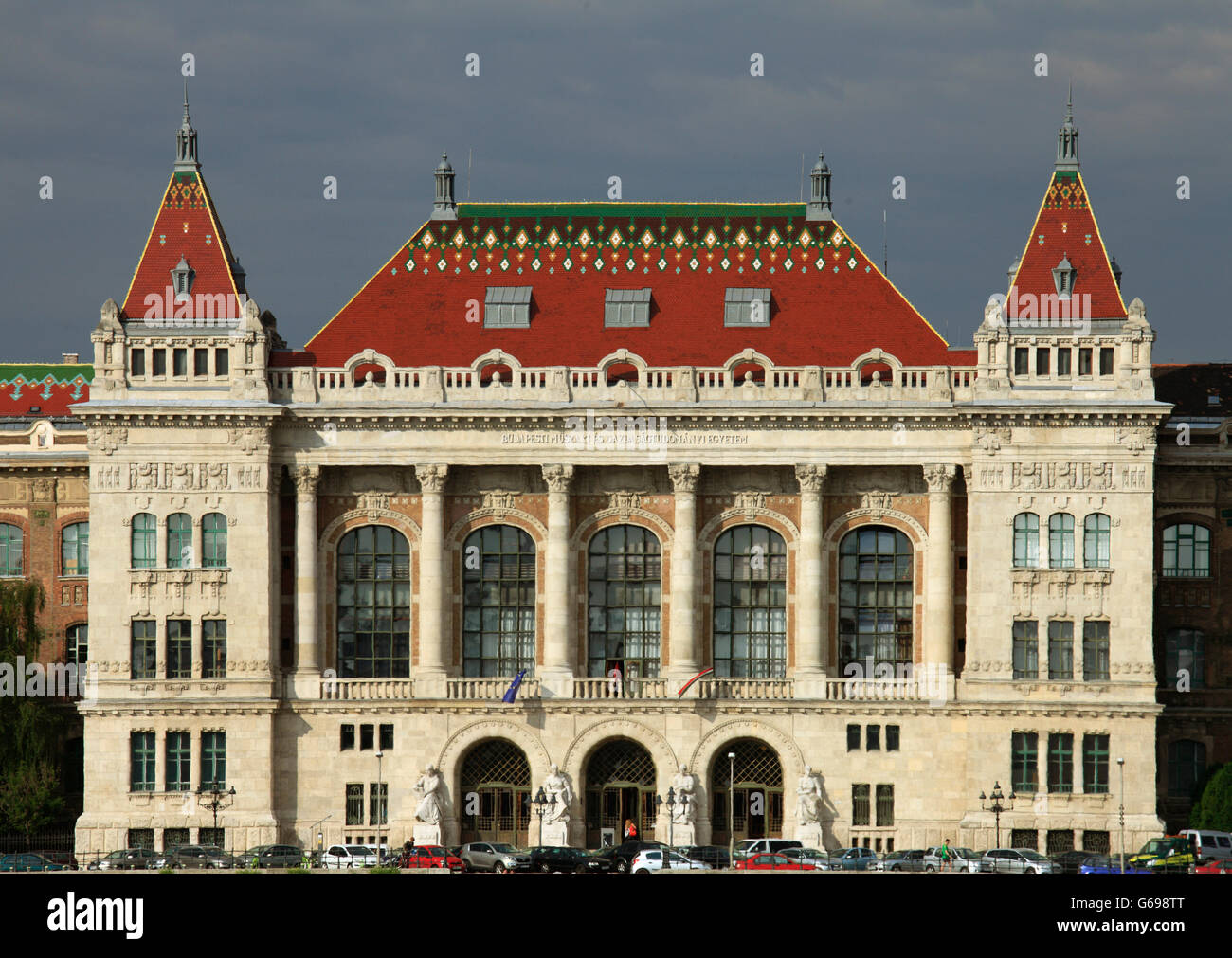 Hungría, Budapest, Universidad de Tecnología y Economía, Foto de stock