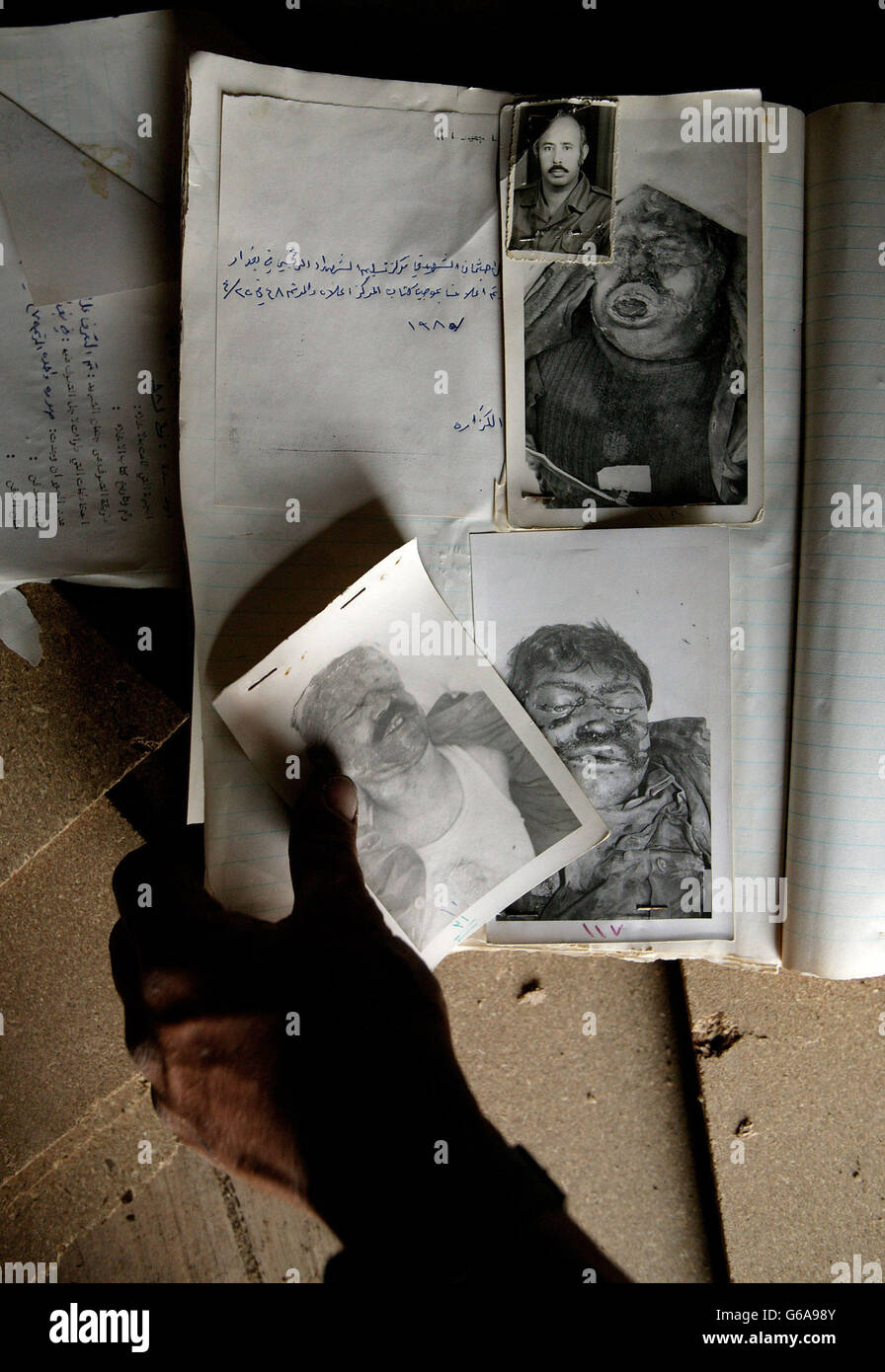 Libro cuerpos base iraquí. Foto de stock