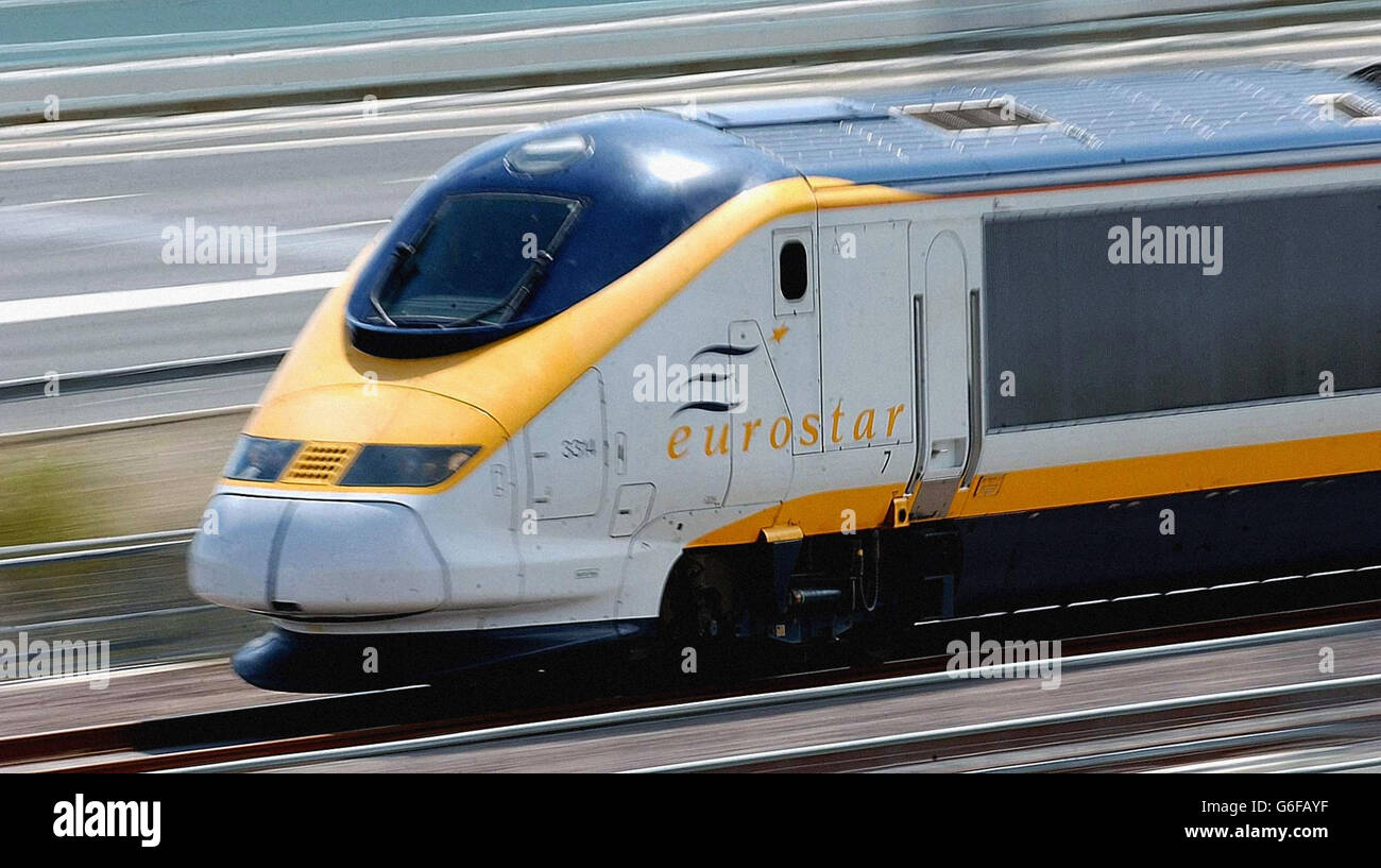 Eurostar rompe récord de velocidad Foto de stock