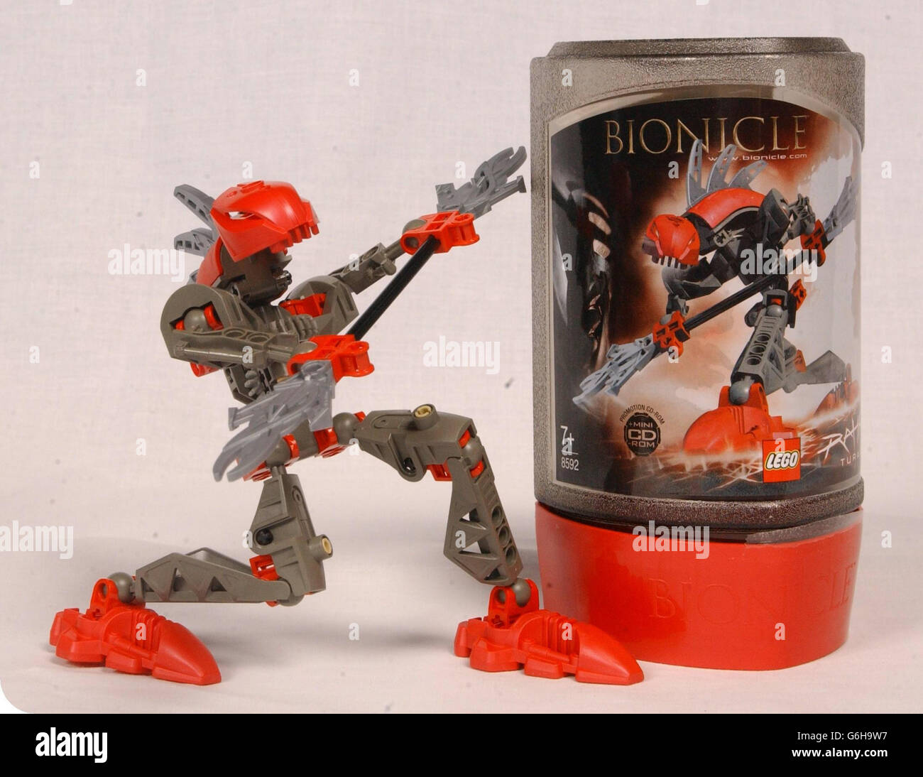 Bionicle fotografías e imágenes de alta resolución - Alamy
