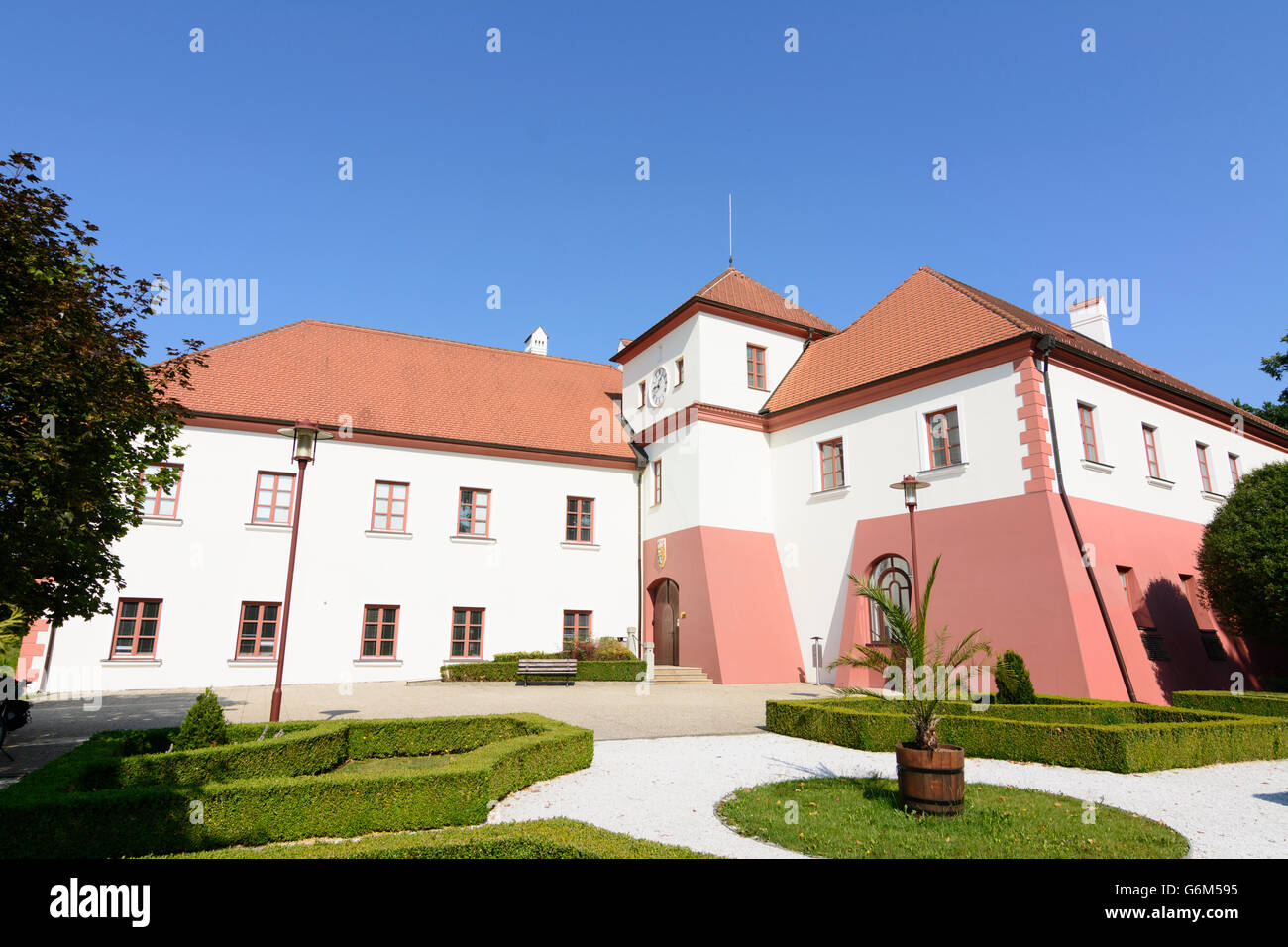 Central nuclear de Temelin : centro de visitantes en el castillo, Temelin, República Checa, Jihocesky, Südböhmen, Sur de Bohemia Foto de stock