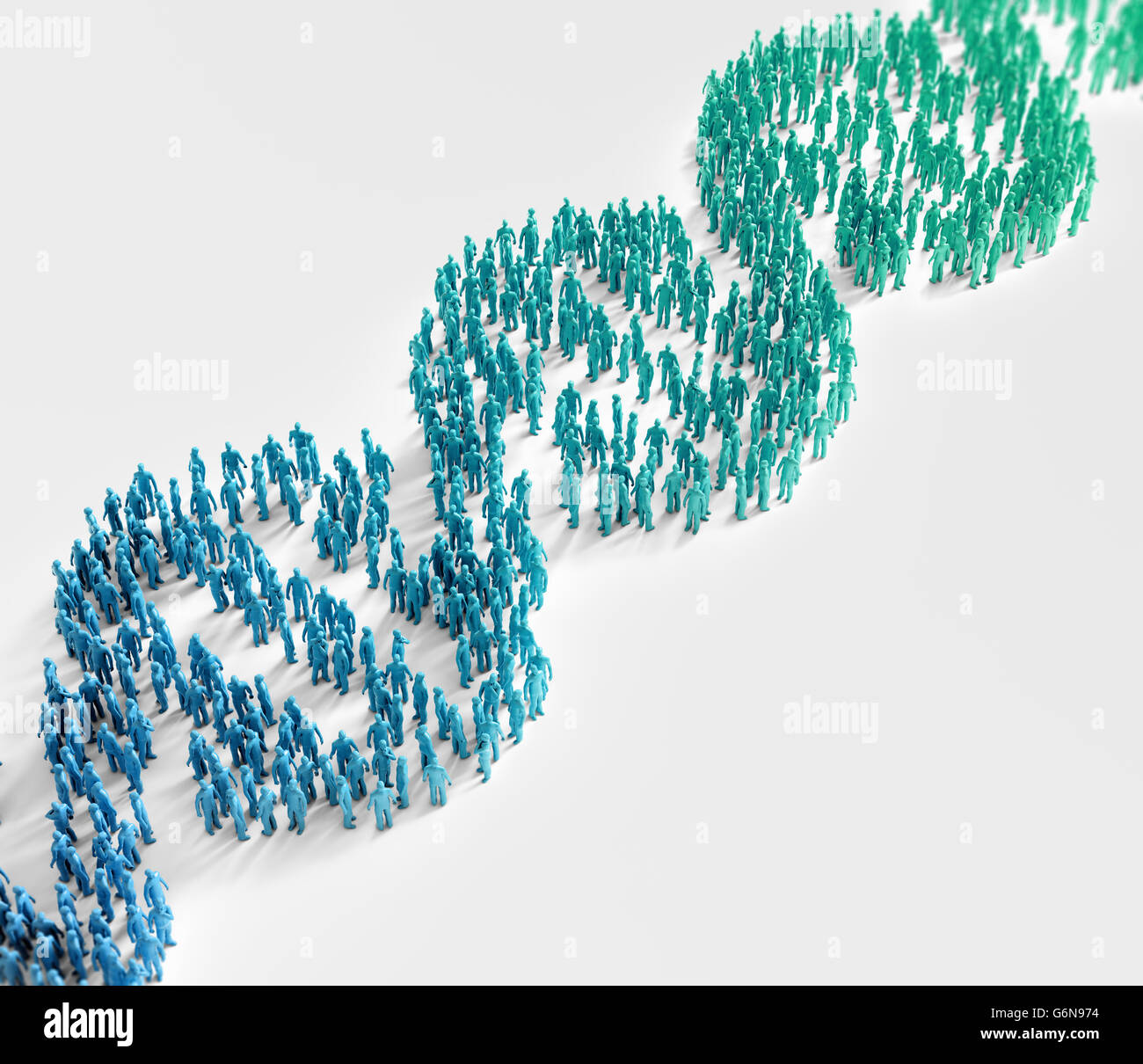 Personas diminutas formando una hélice de ADN símbolo - investigación genética y rasgos genéticos amplia población concepto Foto de stock