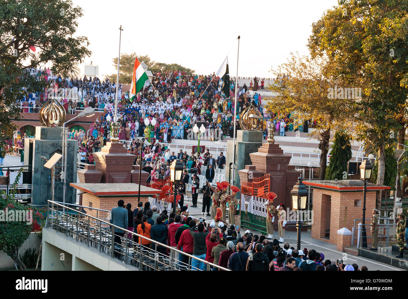 La frontera de Wagah India-Pakistán Ceremonia de Clausura. Foto de stock